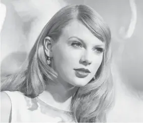  ?? DAN STEINBERG/Invision/The Associated Press ?? Honoured with another songwriter-artist award by the Nashville Songwriter­s Associatio­nInternati­onal, Taylor Swift is working on a new album.