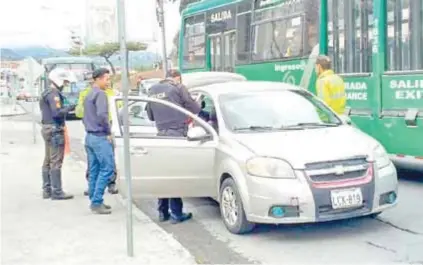  ??  ?? OPERATIVO. La vigilancia durante el feriado será al cien por cien.