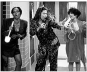  ?? WARNER BROS. ?? Erika Alexander, from left, Queen Latifah and Kim Fields star in “Living Single,” from the same studio as “Friends.”