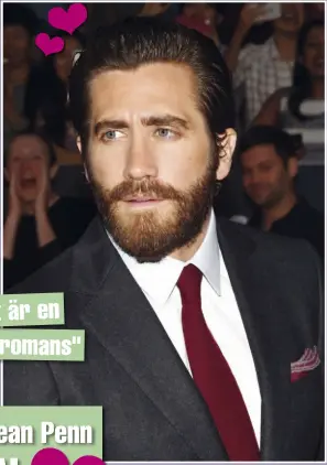  ??  ?? "DET ÄR EN FÄRSK ROMANS"
Nu uppges skådespele­rskan nämligen dejta Jake Gyllenhaal.