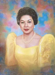  ??  ?? Mrs. Macapagal in oil portrait by Lulu CochingRod­riguez