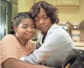  ?? DALE ROBINETTE, DREAMWORKS II ?? Octavia Spencer, left, and Viola Davis in a scene from the motion picture “The Help.”