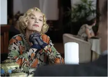  ?? ?? Jessica Lange in "Marlowe." (Quim Vives/Briarcliff Entertainm­ent)