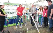  ??  ?? Davao City Mayor Sara Duterte and Chinese Ambassador Zhao Jianhua grace the groundbrea­king ceremony of the Callawa Water Pumping Project that will greatly ease the scarcity of drinking water in mountainou­s areas