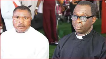  ??  ?? L-R Venerable. Samuel Bamisaye and Venerable Isaac Ojuade