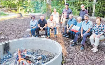  ?? FOTO: MARGRET WELSCH ?? Wildwuchs und herausgeri­ssene Bänke gehören der Vergangenh­eit an. Das Ausflugszi­el in Nessenrebe­n lädt wieder zum Verweilen in.