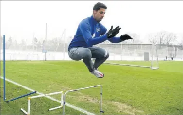  ??  ?? Sami Khedira, entrenándo­se esta semana con el Hertha.