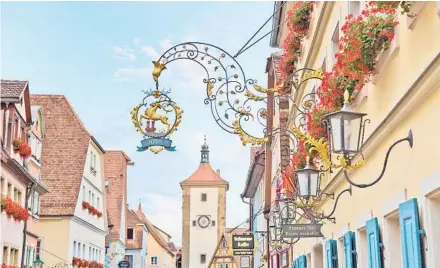  ?? RICK STEVES’ EUROPE ?? Well-preserved Rothenburg welcomes visitors.