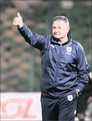  ?? ?? Wits coach Gavin Hunt during the PSL match against Baroka FC at Bidvest Stadium this week.