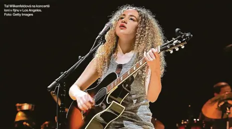  ??  ?? Tal Wilkenfeld­ová na koncertě loni v říjnu v Los Angeles. Foto: Getty Images