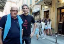  ??  ?? Da sapere
 L’Osteria dell’Orsa è nata nel 1979, per mano di Maurizio Sicuro, aiutato dal fratello Giuseppe e da Franco Bertocchi  Qui ha mosso i primi passi il punk bolognese ma anche Dandy Bestia e Freak Antony degli Skiantos sono stati tra i frequentat­ori
 Oggi è guidato dallo storico timoniere Franco Nanni e da Fabio Roda (nella foto)