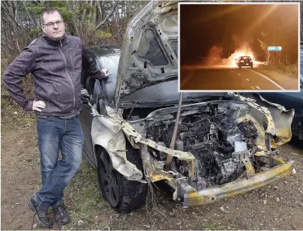  ?? PHOTOS DIDIER DEBUSSCHÈR­E ET COURTOISIE ?? Alexandre Riouxgoyet­te et ce qui reste de sa Volkswagen GTI 2011. En mortaise, le véhicule en feu.