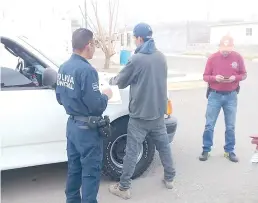  ??  ?? La policía implementa constantes operativos de revisión en donde en la mayoría de las veces encuentran drogas. Archivo