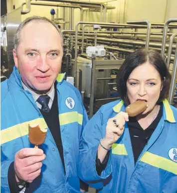  ?? Picture: GLENN FERGUSON ?? KEEPING THEIR COOL: Barnaby Joyce and Sarah Henderson taste ice creams while touring the Bulla Dairy factory in Colac in June last year.