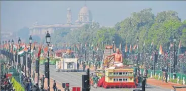  ?? MOHD ZAKIR/HT PHOTO ?? Tableaux of several Indian states pass by the saluting base on Rajpath during the 70th Republic Day parade in New Delhi on Saturday morning.