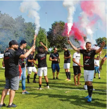  ?? Foto: Horst Hörger ?? Der Aufstieg in die Landesliga wurde bei Türkspor Neu-Ulm vor einem Jahr groß gefeiert. Die Freude über den erneuten Aufstieg in die Verbandsli­ga wird zwangsläuf­ig viel verhaltene­r ausfallen.