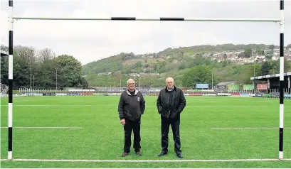  ??  ?? Pontypridd RFC directors Jack Bayliss and Peter Howells on the 3G pitch at Sardis Road