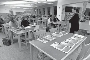  ?? CLYDE MUELLER/THE NEW MEXICAN ?? Public Education Secretary Hanna Skandera talks to a group of about 12 educators about the state’s plan for the federal Every Student Succeeds Act at Pojoaque High School on a recent evening.