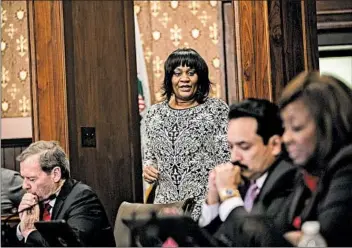  ?? ZBIGNIEW BZDAK/CHICAGO TRIBUNE 2014 ?? Eric McKennie reportedly said he was married to state Sen. Kim Lightford, above, before his 2016 hiring by the CTA.