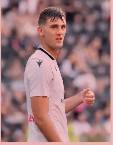  ?? PETRUSSIFO­TOPRESS ?? Il futuro bianconero
Lorenzo Lucca, 22 anni, in azione in maglia Udinese ieri con la Rappresent­ativa Carnica: 2 gol