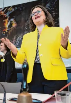  ?? Foto: Von Jutrczenka, dpa ?? Die SPD um Partei Chefin Andrea Nahles will zusammen mit der Union die staatli chen Zuschüsse für Parteien um 25 Millionen Euro anheben.