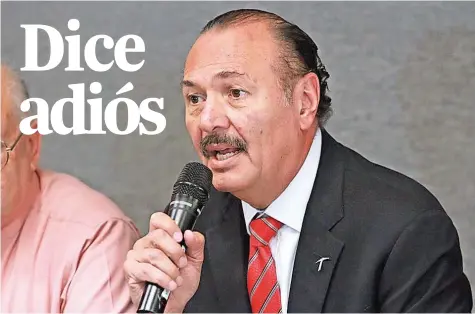  ??  ?? Cónsul General de México en El Paso, Marcos Augusto Bucio Mujica