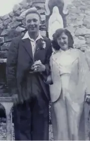  ??  ?? Sean and Breda on their wedding day in 1953.