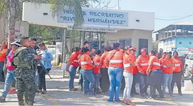  ?? FOTO: MOISÉS VALENZUELA ?? INCIDENCIA. Los miembros del Sinager ya habían realizado una intervenci­ón en el sector, pero los casos no bajan.