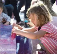  ?? Bay Area Science Festival ?? A pigment runs through it: Kids can explore color liquids that pass through an ice block at the festival.