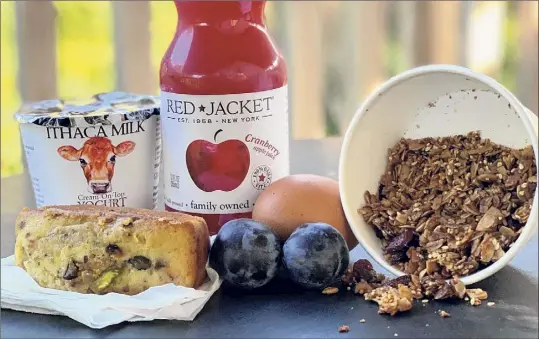  ?? Photo by Jessica Kelly ?? Some local breakfast options at Firelight Camps in Ithaca.