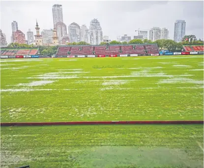  ?? Fernando almada / aaP ?? Así estaba ayer la cancha 1 de palermo; la final está programada para mañana