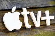  ?? PATRICK T. FALLON / AFP ?? Apple and Amazon are expected to vie for the NFL’S Sunday Ticket subscripti­on package, which gives fans access to out-of-market games.