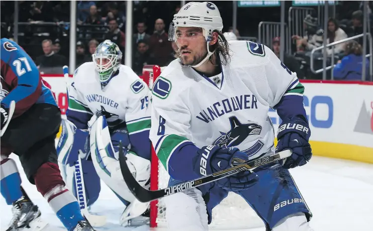  ?? — GETTY IMAGES FILES ?? Mobile defencemen who can move the puck up the ice in a hurry — like Chris Tanev of The Canucks — are an increasing­ly valuable commodity in the NHL.