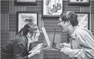  ?? PHOTOGRAPH BY DAVID JOHN CUBANGBANG FOR THE DAILY TRIBUNE @tribunephl_dvd ?? Being spontaneou­s and finding ways to entertain each other can make relationsh­ips stay as sweet as they can be, especially in trying times where patience is tested.