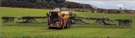  ??  ?? Shot 3: RC Baker spreading digestate from a local AD plant in Wallingfor­d Oxfordshir­e UK.