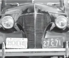  ??  ?? But the "streamline­d" era cars do look fast. Circa 1939, Life magazine published a feature with photos of automobile front ends similar to this image, extolling the teardrop look of cars that seemed styled by the wind.