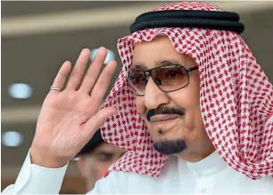  ?? — AFP ?? King Salman also announced billions of dollars for some 600 projects to improve health facilities, roads, schools and other infrastruc­ture in Qassim.