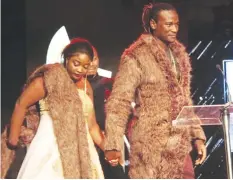  ??  ?? Is it not time for Jah Prayzah to fire his stylist?