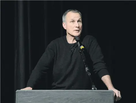  ?? TROY FLEECE ?? NHL Hockey Hall of Famer Paul Coffey talks to students at Martin Academy in Regina on Friday.