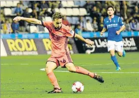  ?? FOTO: EFE ?? Canales chuta desde 25 metros Fue el gol que dio la victoria a la Real en Lleida