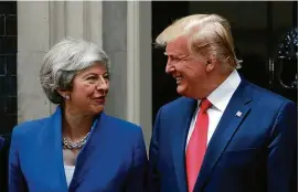  ?? FOTO: ALASTAIR GRANT/DPA ?? Premiermin­isterin Theresa May und US-Präsident Donald Trump.