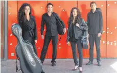  ?? FOTO: MUSIKHOCHS­CHULE ?? Candela Gomez Bonet, Alexey Fokin, Sara Gomez Yunta und Alexander Pilchen (v. l.) sind die diesjährig­en Preisträge­r.