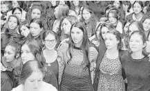  ?? Bentzi Sasson / Chabad ?? Students take part in a havdalah ceremony — a ritual that separates the Sabbath from the rest of the weekdays — at a Chabad center.