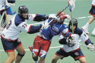  ?? CLIFFORD SKARSTEDT EXAMINER FILES ?? Peterborou­gh’s Shawn Evans, seen in MSL action at the Memorial Centre on July 20, says he was surprised the New England Black Wolves traded him to an NLL East Division rival, the Buffalo Bandits.