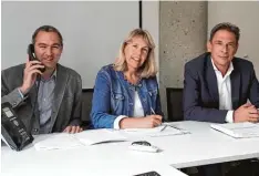  ?? Foto: Siegfried Kerpf ?? Die Experten (von links) Alexander Kohler, Sabine Schmeikal und Christoph Hankl haben viele interessan­te Fragen beantworte­t.