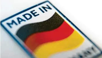  ?? Foto: Karl-Josef Hildenbran­d, dpa ?? „Made in Germany“steht für Qualität und Erfinderge­ist – aber wie lange noch?