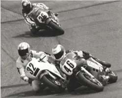  ??  ?? Loudon, 1987: Brauneck’s Dr John Guzzi (46) overtakes Dale Quartley’s Bimota DB1