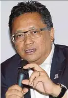  ??  ?? Datuk Seri Abdul Rahman Dahlan