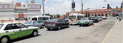  ?? SONIA NOCHEBUENA ?? Taxistas aseguran que la SEMOT no les ha informado