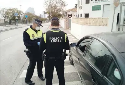  ?? Foto: A. García ?? Calps Ortspolize­i verteilte viel mehr Strafen als andere Städte in der Umgebung.
